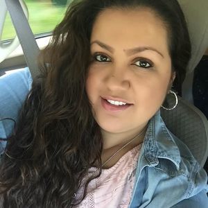 Meet your Posher, Mayra